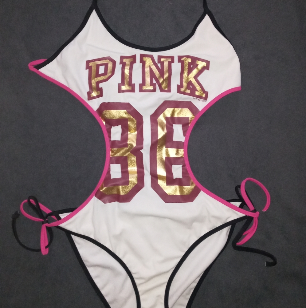 Very cute Victoria's Secret pink swimsuit M